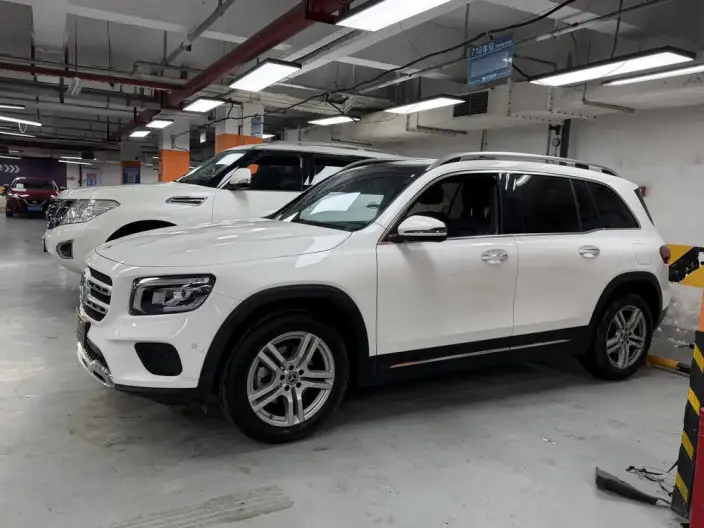 Mercedes-Benz GLB 2022 Model Facelift II GLB 200 Dynamic Model – фото 3