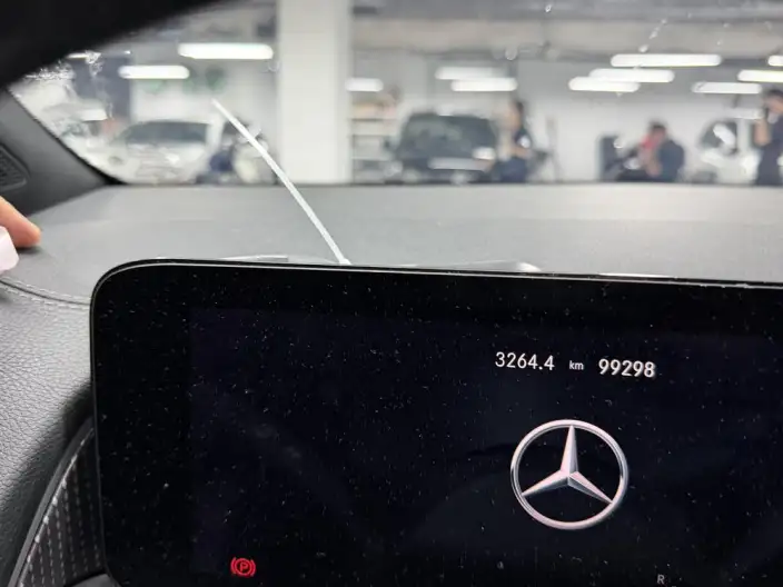 Mercedes-Benz GLB 2022 Model Facelift II GLB 200 Dynamic Model – фото 6