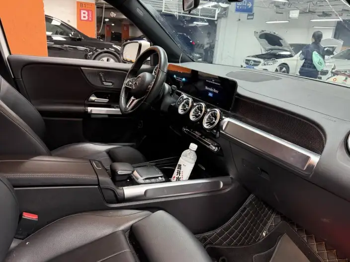 Mercedes-Benz GLB 2022 Model Facelift II GLB 200 Dynamic Model – фото 8