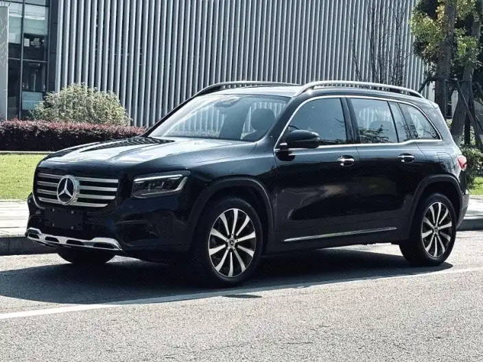 Mercedes-Benz GLB 2025 Model GLB 220 Fashion Model – фото 1