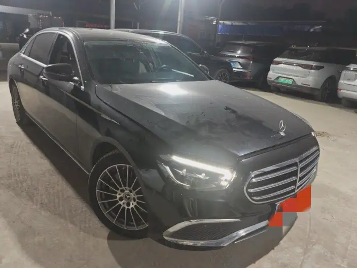 Mercedes-Benz E-Class 2022 Model E 260 L sedan – фото 2