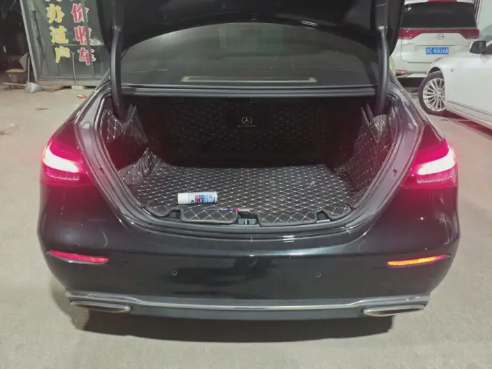 Mercedes-Benz E-Class 2022 Model E 260 L sedan – фото 9