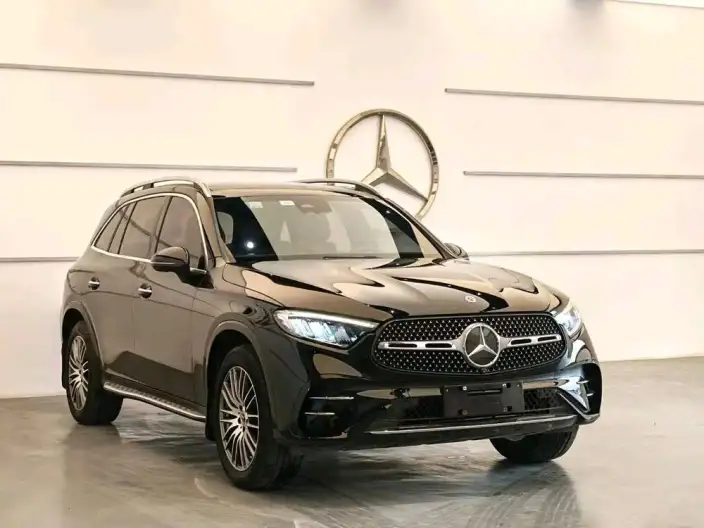 Mercedes-Benz GLC 2024 Model Facelift GLC 300 L 4MATIC Dynamic Model 5 seat – фото 3