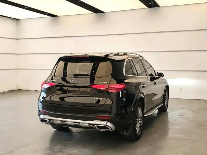 Mercedes-Benz GLC 2024 Model Facelift GLC 300 L 4MATIC Dynamic Model 5 seat – фото 6