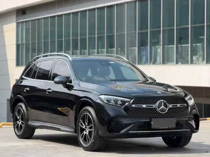 Mercedes-Benz GLC 2025 Model GLC 260 L 4MATIC Luxury Model 5 seat – фото 3