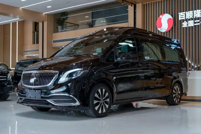 Viano 2021 Model 2.0T Business Edition 7 seat – фото 1