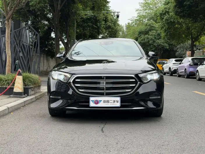 Mercedes-Benz E-Class 2025 Model E 300 L Luxury Model sedan – фото 2