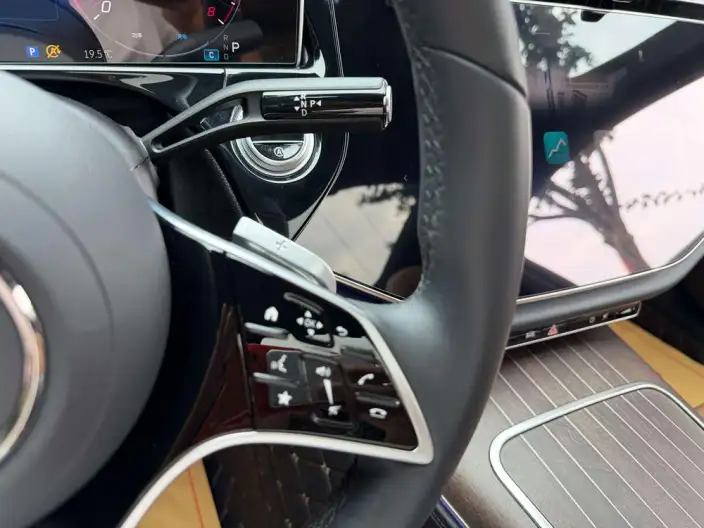 Mercedes-Benz E-Class 2025 Model E 300 L Luxury Model sedan – фото 10