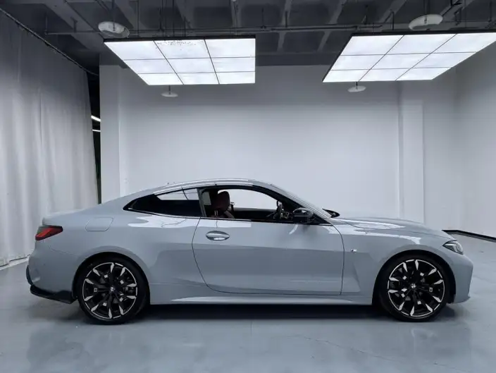BMW 4 Series 2024 Model 430i M Sports Night Set – фото 7