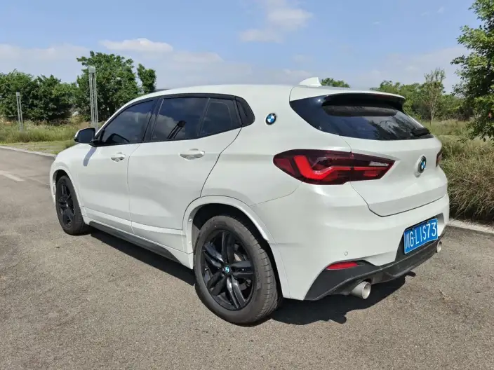BMW X2 2021 Model sDrive25i M Off-road Set – фото 5