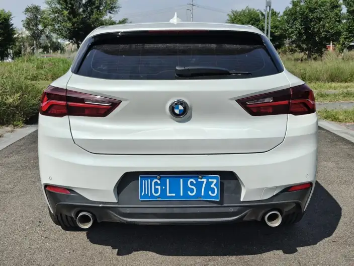 BMW X2 2021 Model sDrive25i M Off-road Set – фото 6