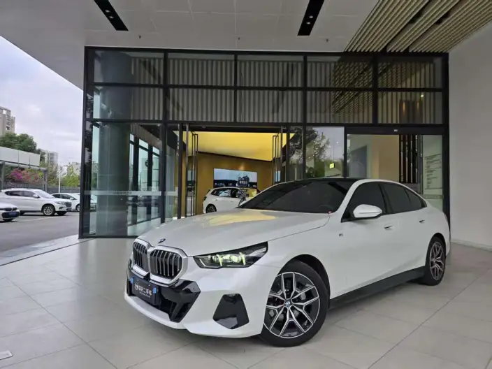 BMW 5 Series Imported 2024 Model 530i Leading Model M Sports Set – фото 1