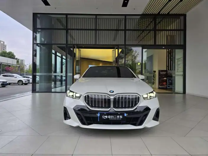 BMW 5 Series Imported 2024 Model 530i Leading Model M Sports Set – фото 2