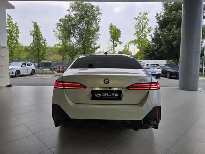 BMW 5 Series Imported 2024 Model 530i Leading Model M Sports Set – фото 5