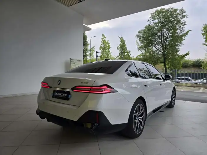 BMW 5 Series Imported 2024 Model 530i Leading Model M Sports Set – фото 6