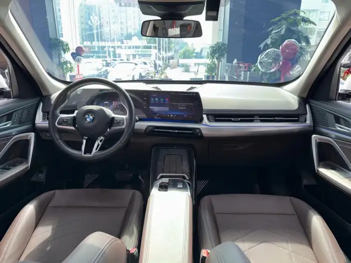 BMW X1 2023 Model sDrive25Li M Sports Set – фото 6