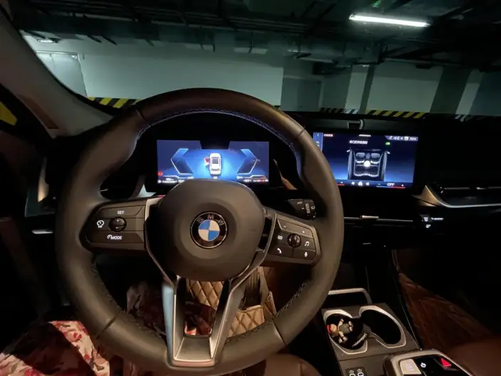BMW X1 2025 Model sDrive25Li X Design Set – фото 7