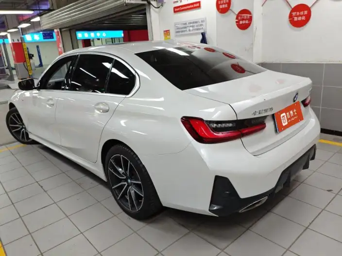 BMW 3 Series 2023 Model 320Li M Sports Set – фото 3