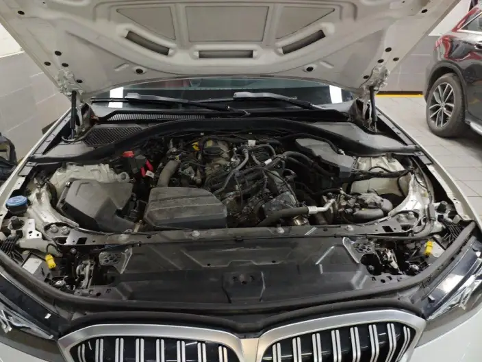 BMW 3 Series 2023 Model 320Li M Sports Set – фото 5