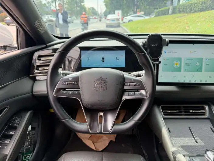 QinL DM 2024 Model DM-i 120KM Leading Model – фото 10