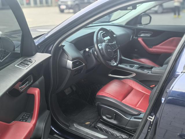 Jaguar F-PACE 2016 модификация 2.0T 2WD R-Sport Sports Edition – фото 6