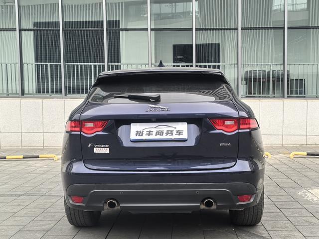 Jaguar F-PACE 2016 модификация 2.0T 2WD R-Sport Sports Edition – фото 11