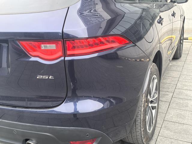 Jaguar F-PACE 2016 модификация 2.0T 2WD R-Sport Sports Edition – фото 13
