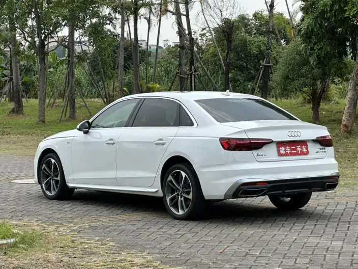 Audi A4 L 2022 Model 40 TFSI Fashion Dynamic Model – фото 5