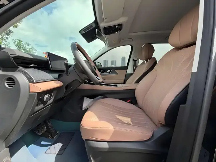 Chery Tiggo 8L 2024 Model 2.0T Automatic Premium Edition – фото 8