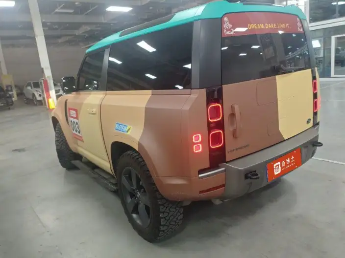 Land Rover Defender 2025 Model 90 3.0T P400 X-Dynamic HSE – фото 3