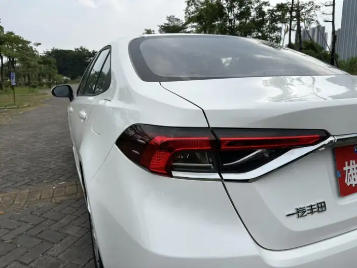 Toyota Corolla 2023 Model 1.2T S-CVT Pioneer Edition – фото 9