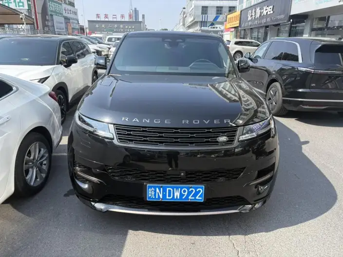 Range Rover Sport 2024 Model 400PS DYNAMIC SE – фото 2