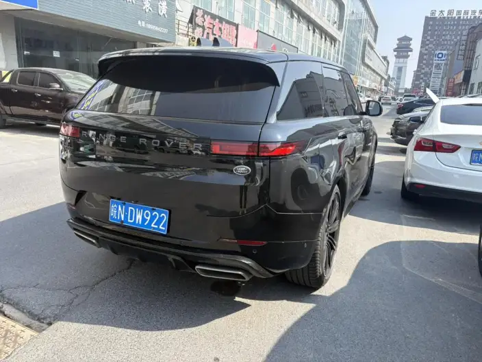Range Rover Sport 2024 Model 400PS DYNAMIC SE – фото 3
