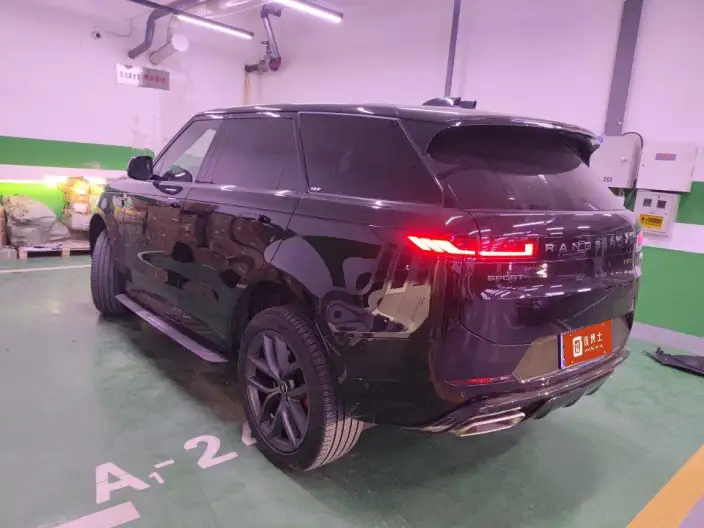 Range Rover Sport 2025 Model 400PS DYNAMIC SE – фото 3