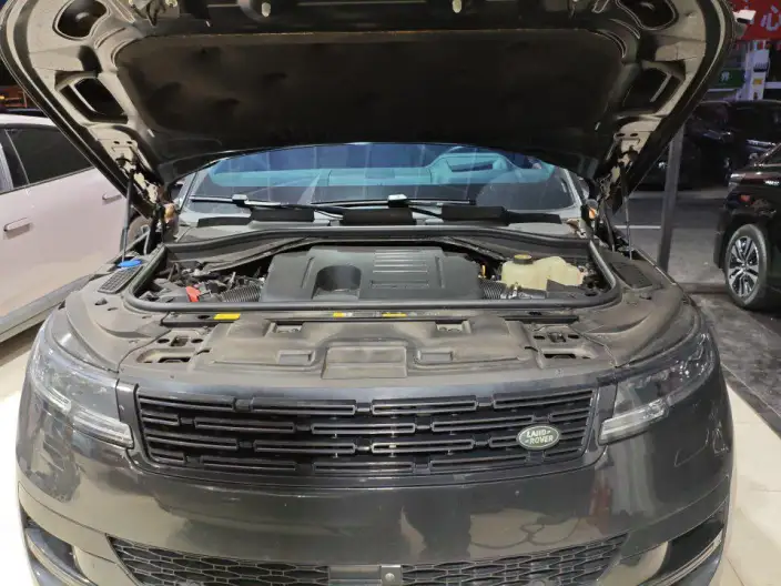 Range Rover Sport 2025 Model 400PS DYNAMIC HSE – фото 5