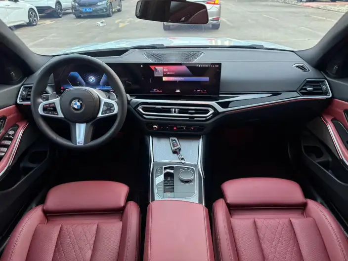 BMW 3 Series 2023 Model 330i M Sports Night Set – фото 9