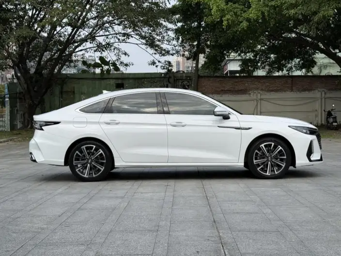 Chery Arrizo 8 2022 Model 1.6TGDI DCT Ya – фото 7