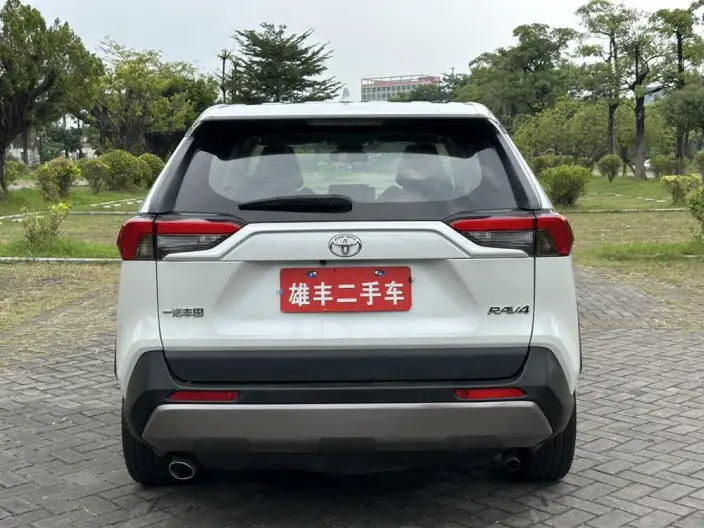 Toyota RAV4 2022 Model 2.0L CVT 2WD Fashion PLUS Edition – фото 6