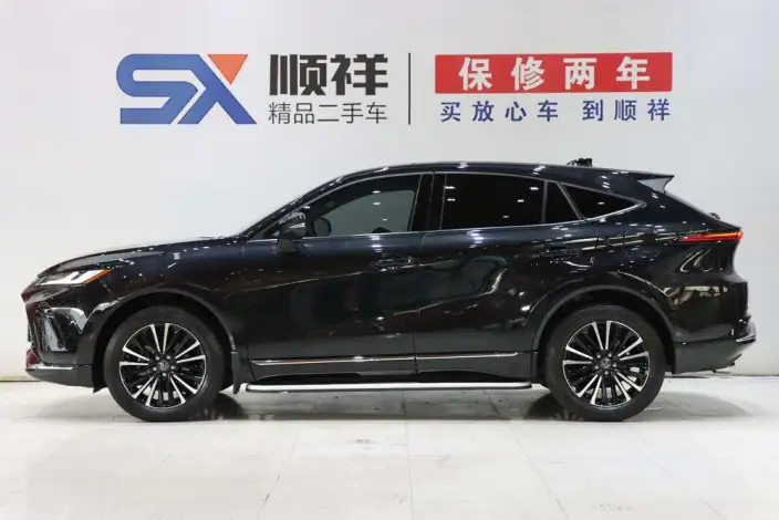 Venza 2023 Model 2.0L CVT 2WD Premium Edition – фото 4