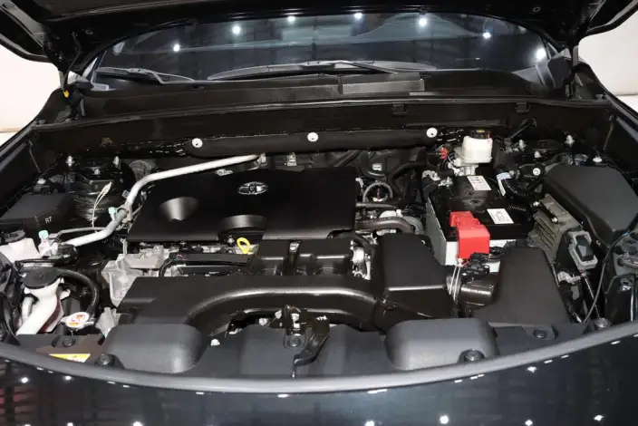 Venza 2023 Model 2.0L CVT 2WD Premium Edition – фото 7