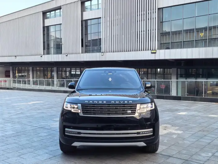 Range Rover 2025 Model 3.0 L6 400PS Shengshi Extended Edition – фото 2