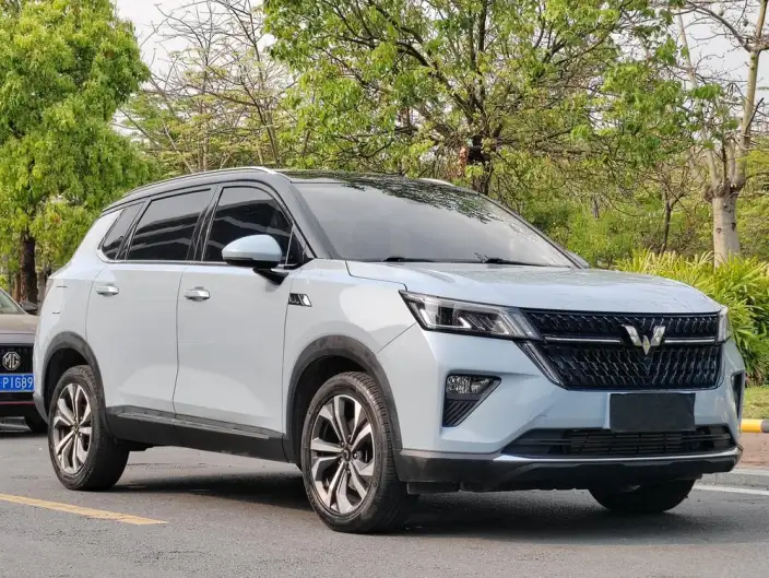 WULING Asta 2021 Model 1.5T Automatic Starlight Edition – фото 3