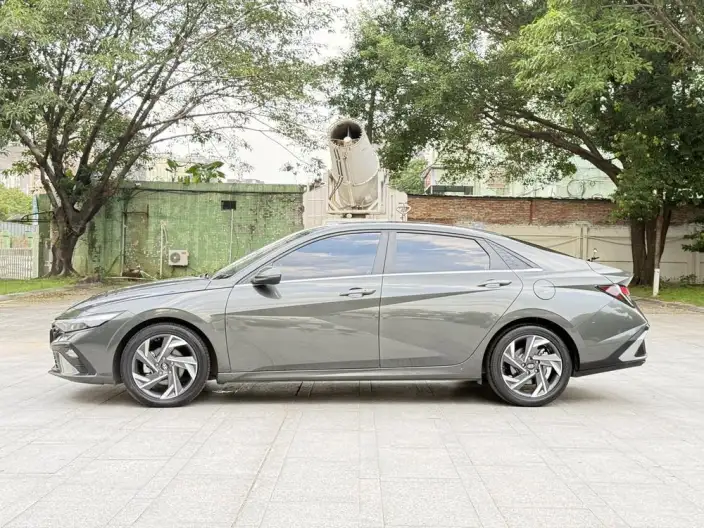 Hyundai Ioniq 2023 Model 1.5L CVT GLX Elite Edition