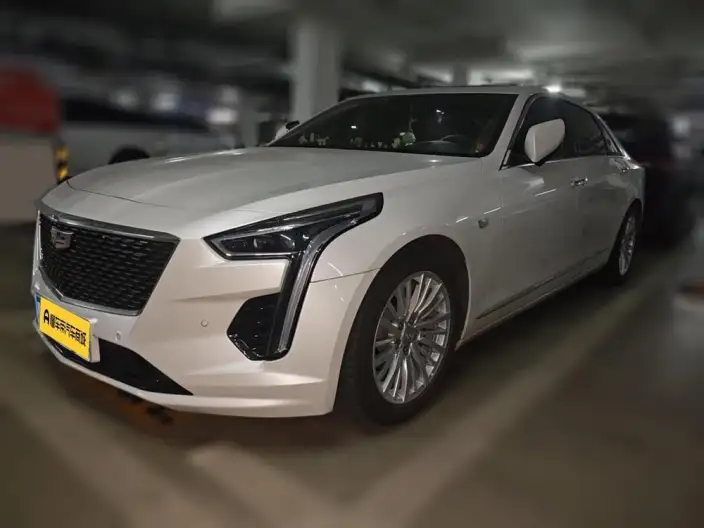 Cadillac CT6 2022 Model 28T Luxury Model – фото 1