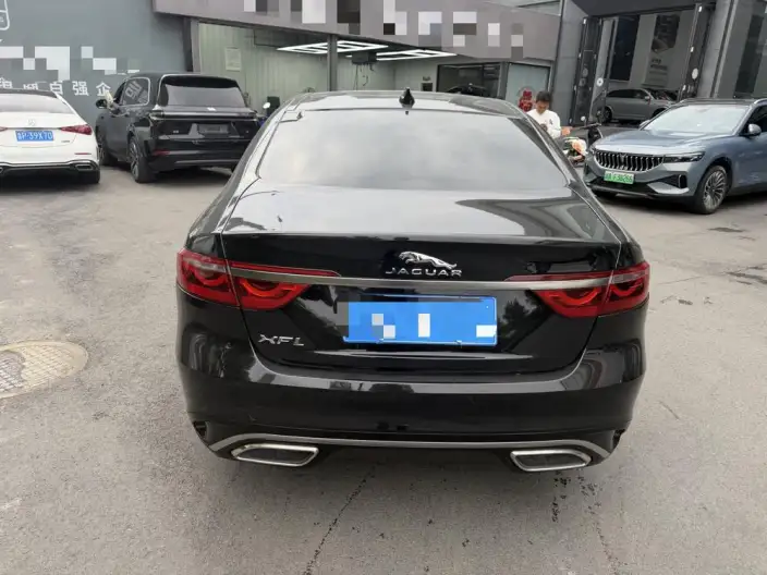 Jaguar XFL 2022 Model 2.0T P250 2WD Elite Sports Edition – фото 5