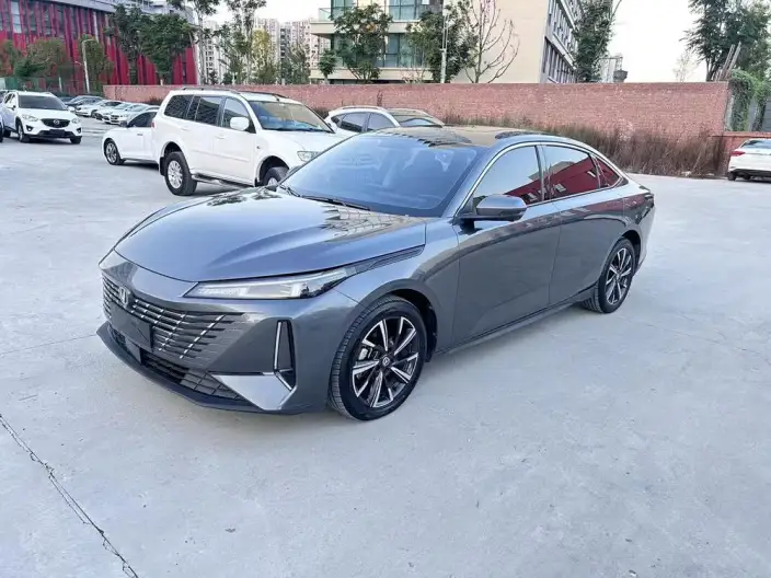 Changan Eado 2024 Model 1.5T DCT Changxiang Edition – фото 1