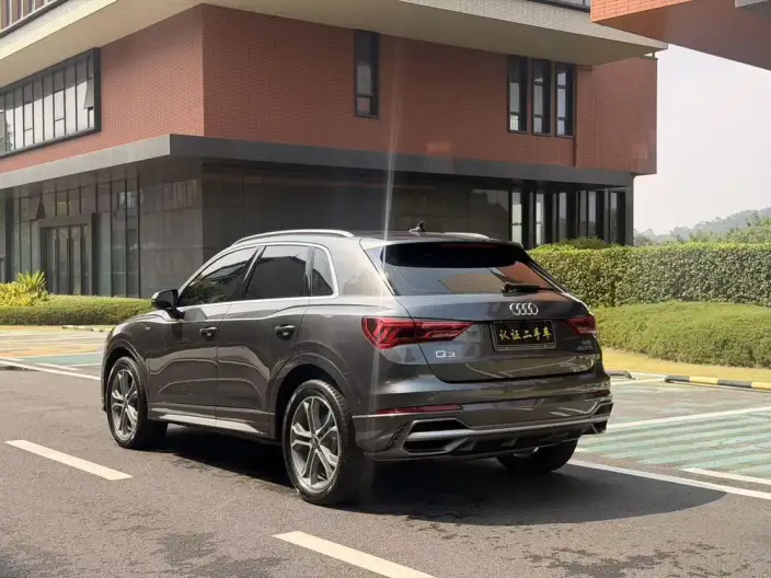 AUDI Q3 2023 Model Facelift 40 TFSI Fashion Dynamic Model – фото 4