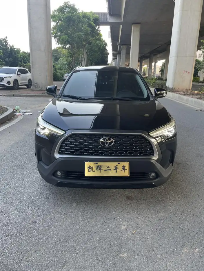 Toyota Corolla Cross 2022 Model 2.0L Exclusive Edition – фото 2