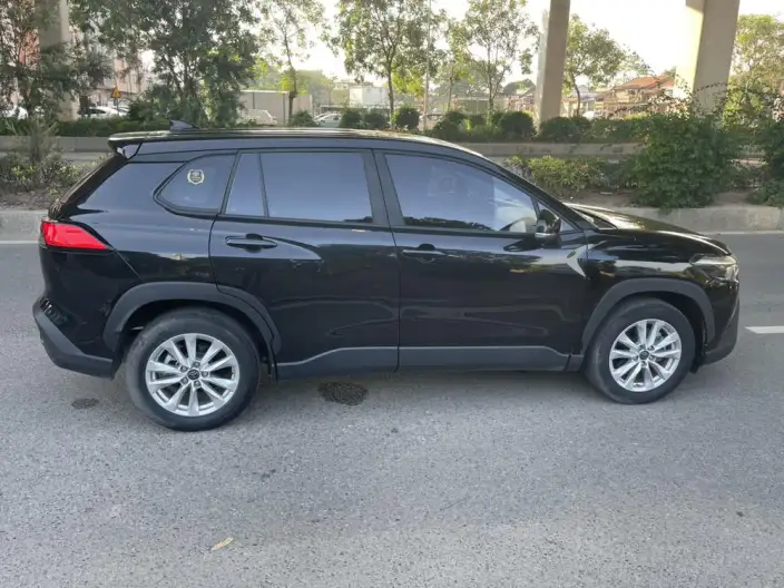 Toyota Corolla Cross 2022 Model 2.0L Exclusive Edition – фото 6