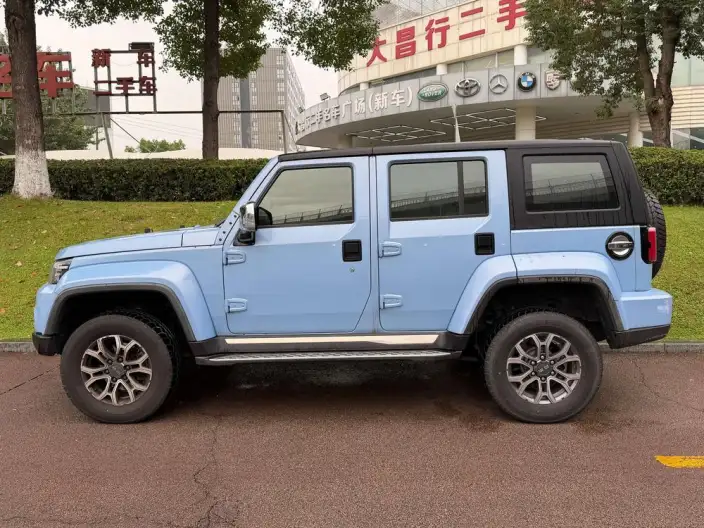 BAIC BJ40 2023 Model 2.0T Automatic 4WD City Hunter Edition Supreme Model
